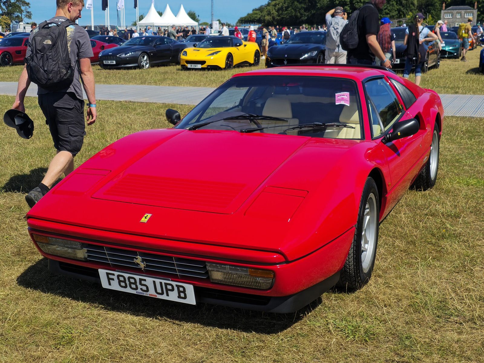 Ferrari 328 GTB / GTS (328)