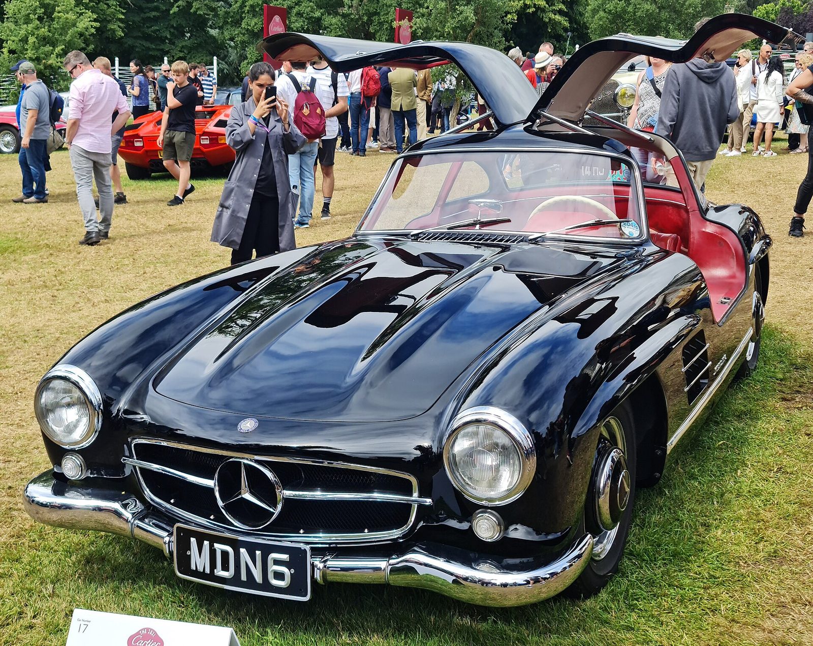 Mercedes-Benz 300 SL